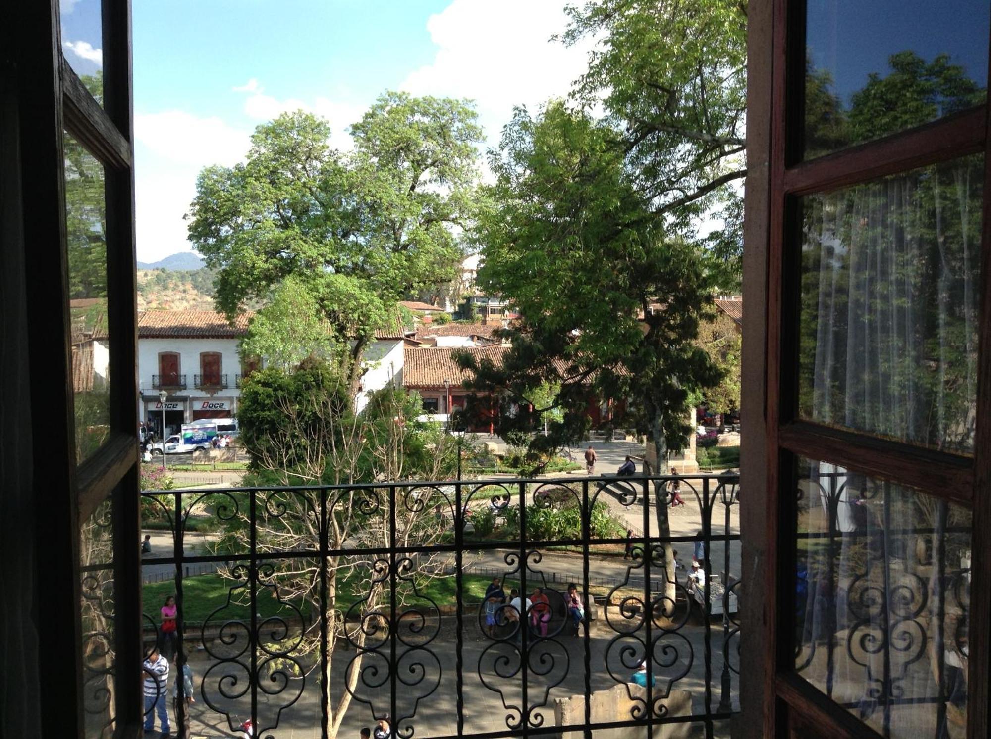 Posada De San Agustin Pátzcuaro المظهر الخارجي الصورة